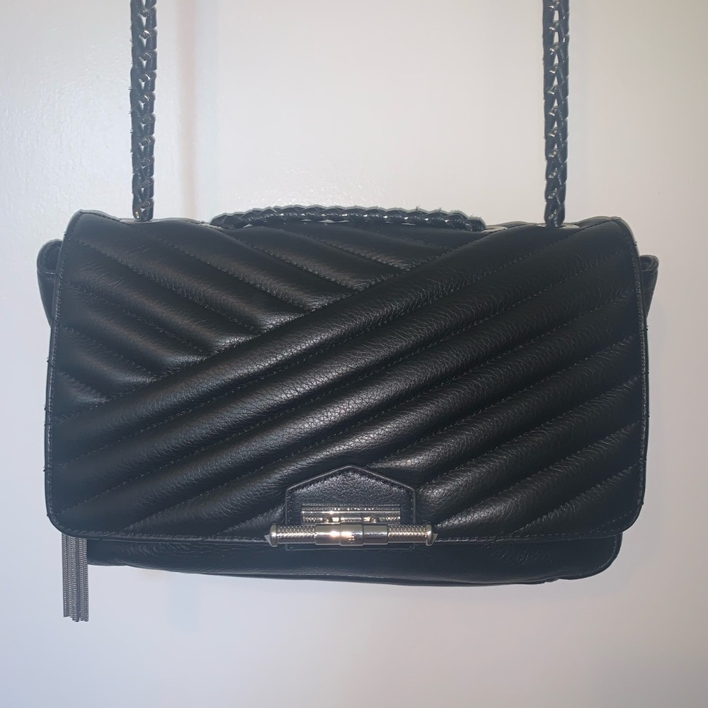 👛Aimee Kestenberg Black Leather Crossbody or shoulder length & Dust Bag 🌸